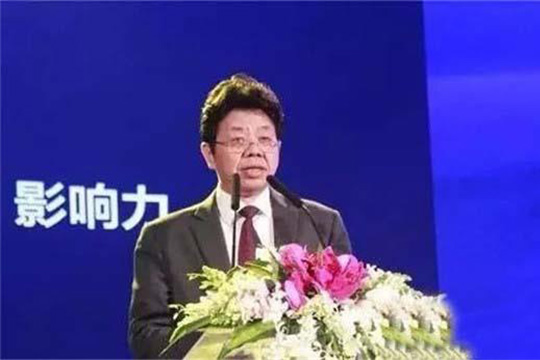 球探游戏重工KS266H-2全液压单钢轮压路机荣获中国工程机械年度产品TOP50“技术创新